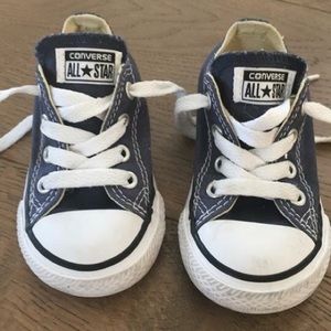Converse Baby/Toddler Sz 6 navy